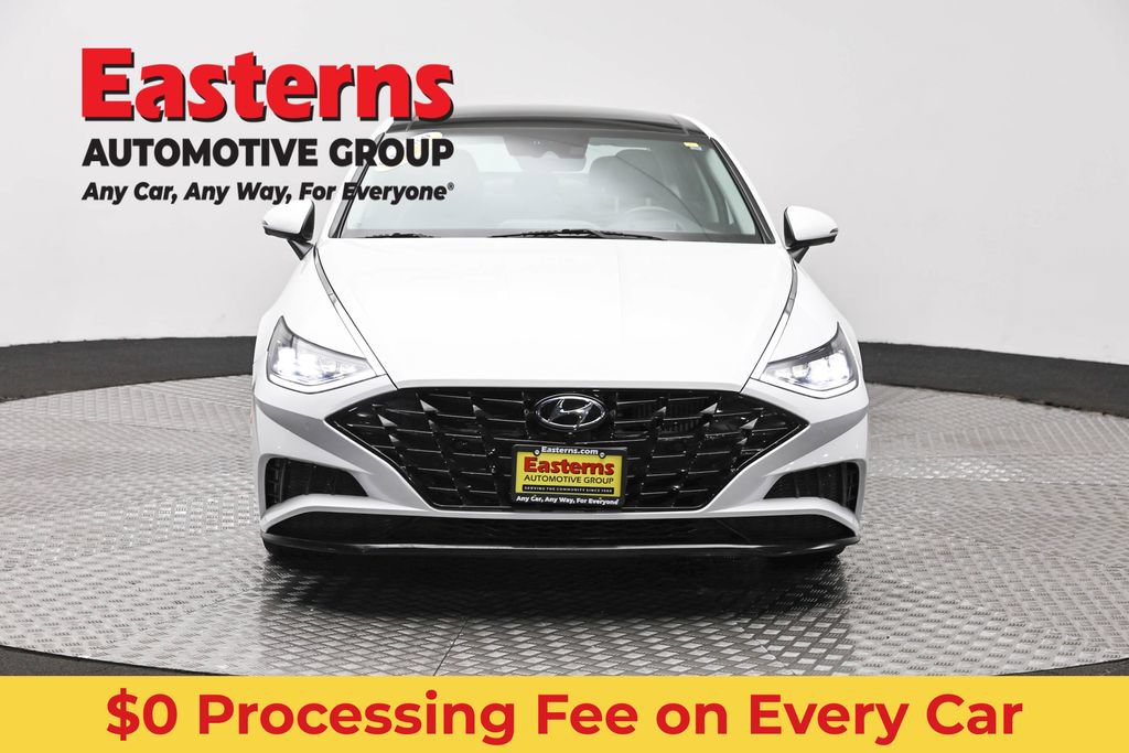Used 2022 Hyundai Sonata Limited FWD image 2