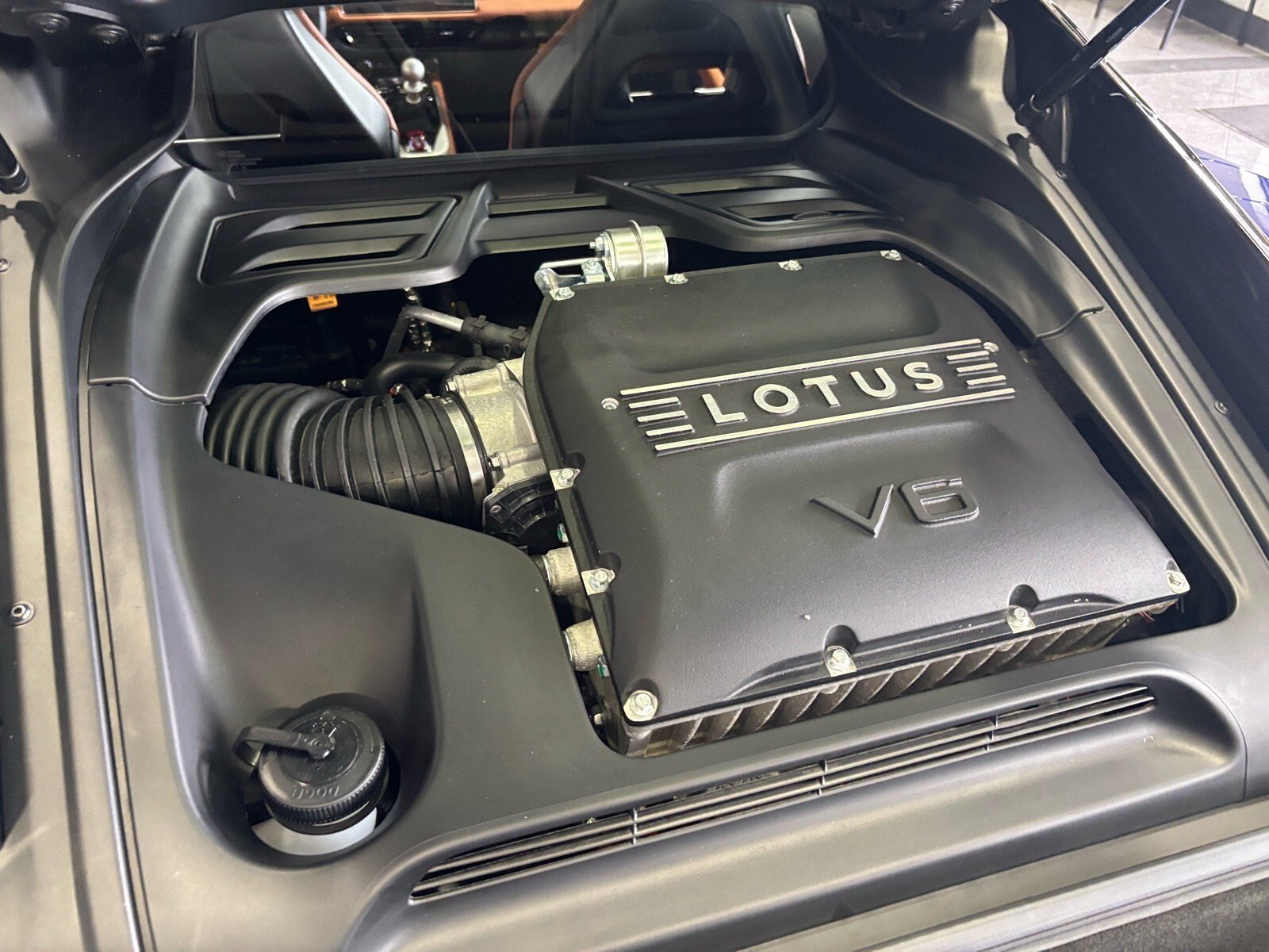 New 2025 Lotus Emira image 19