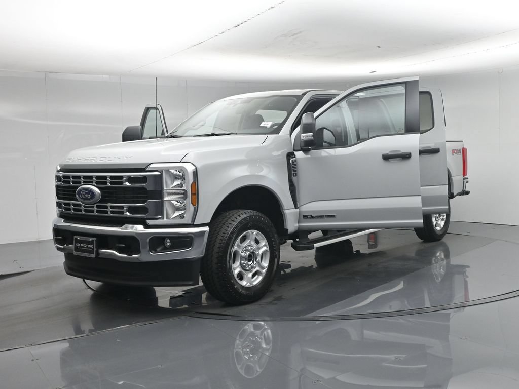 New 2026 Ford F250 XLT w/ FX4 Off-Road Package AWD/4WD image 29