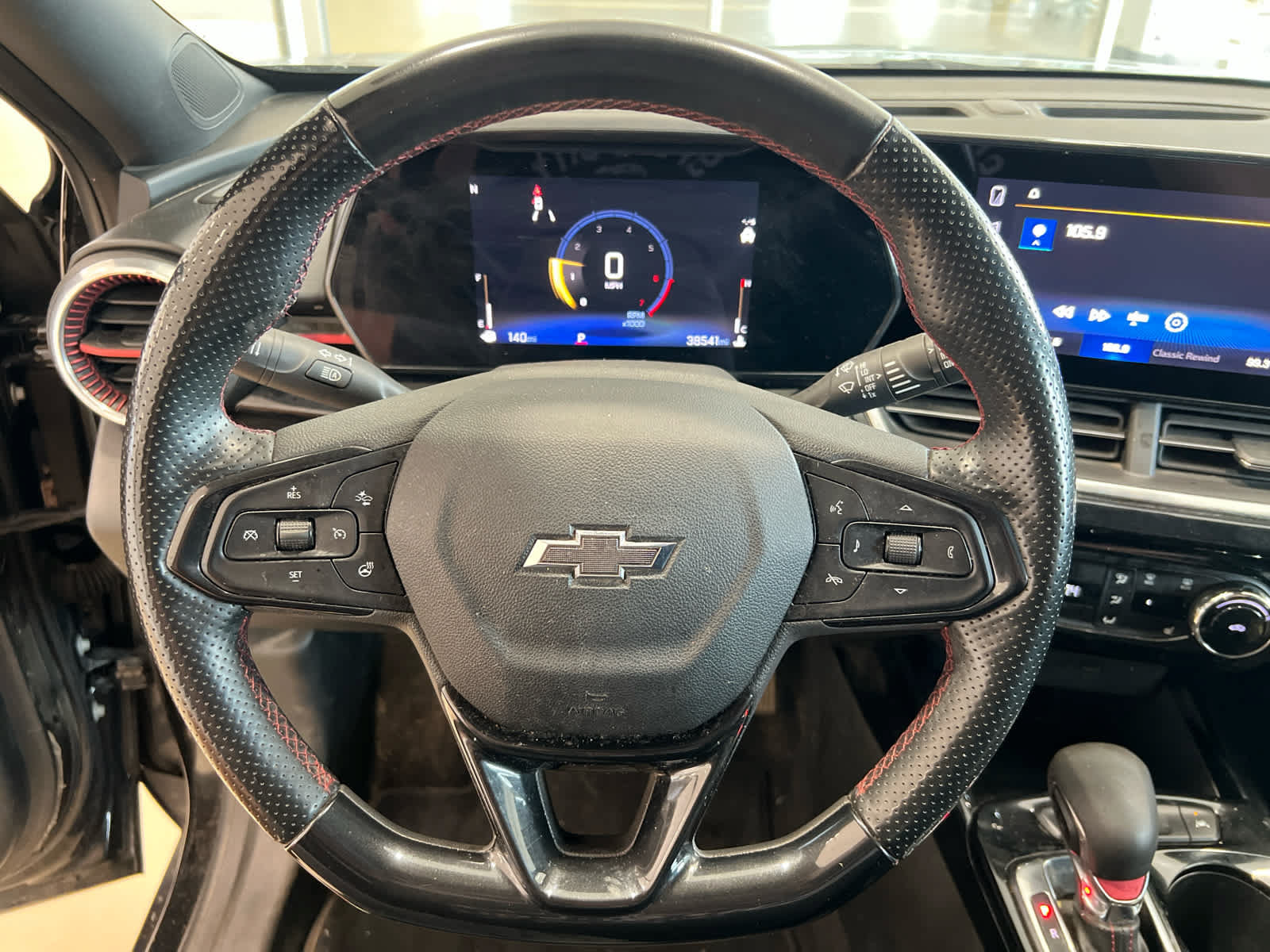 Used 2024 Chevrolet Trax RS w/ Driver Confidence Package FWD image 14
