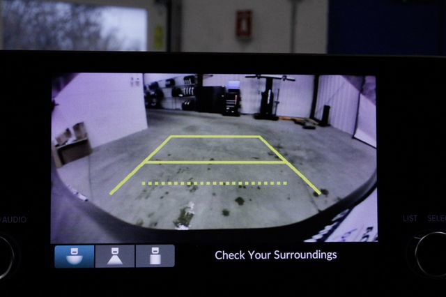 Certified 2023 Honda HR-V LX image 31