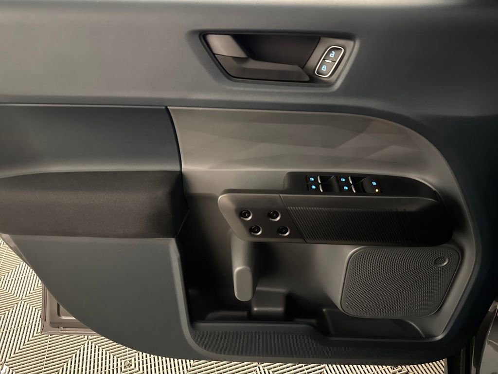 New 2026 Ford Maverick XL image 24