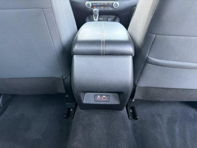 Used 2025 Nissan Altima 2.5 SV FWD image 20
