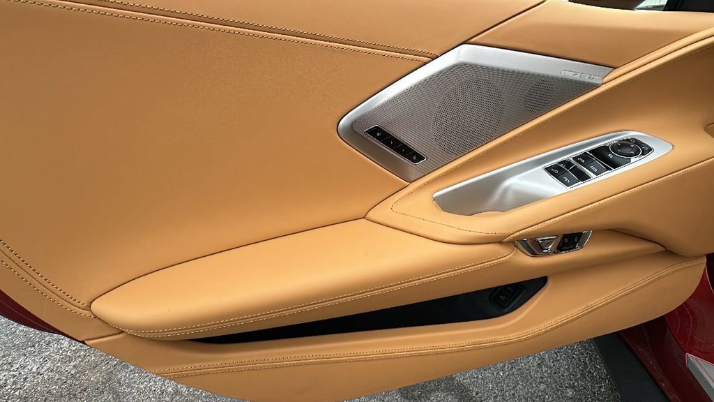 Used 2024 Chevrolet Corvette Stingray Premium Conv w/ Z51 Performance Package image 13