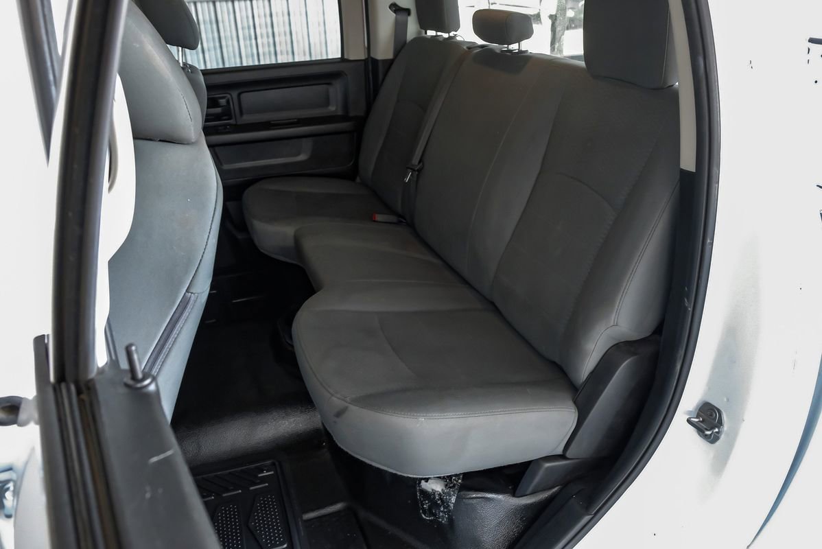 Used 2018 RAM 2500 Tradesman w/ Chrome Appearance Group image 39