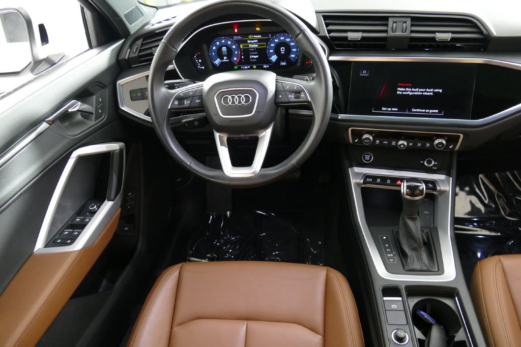 Used 2023 Audi Q3 2.0T Premium w/ Convenience Package AWD/4WD image 23