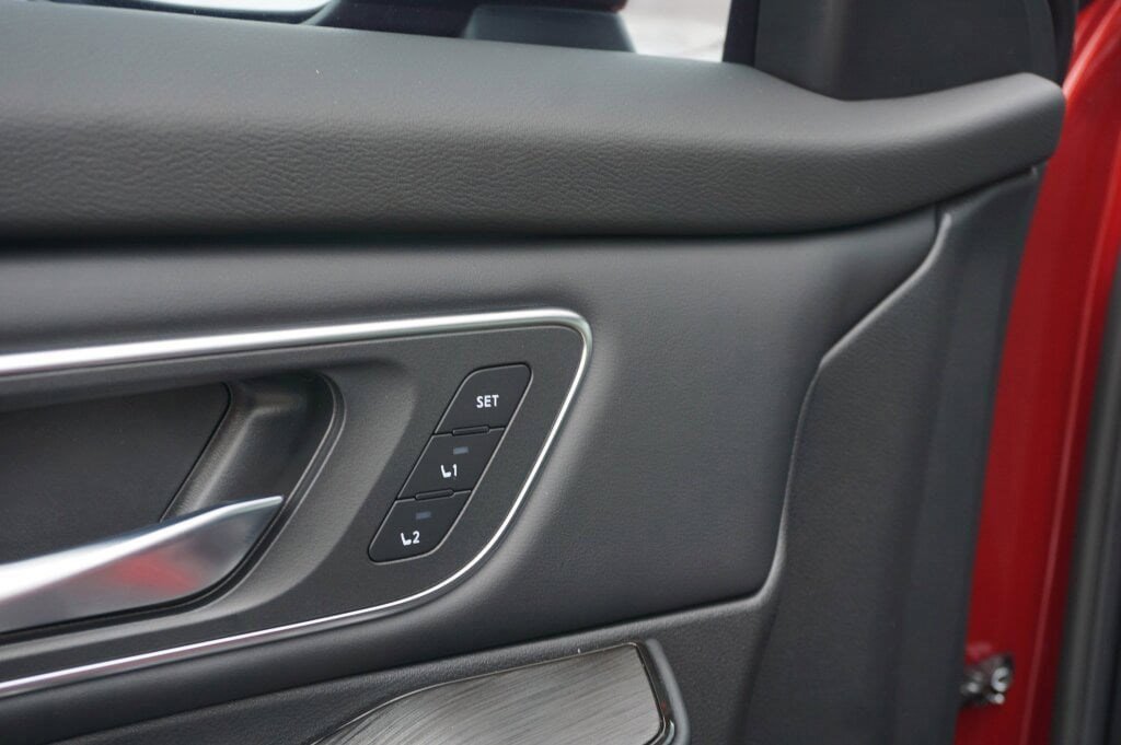 New 2026 Nissan Rogue Platinum image 33
