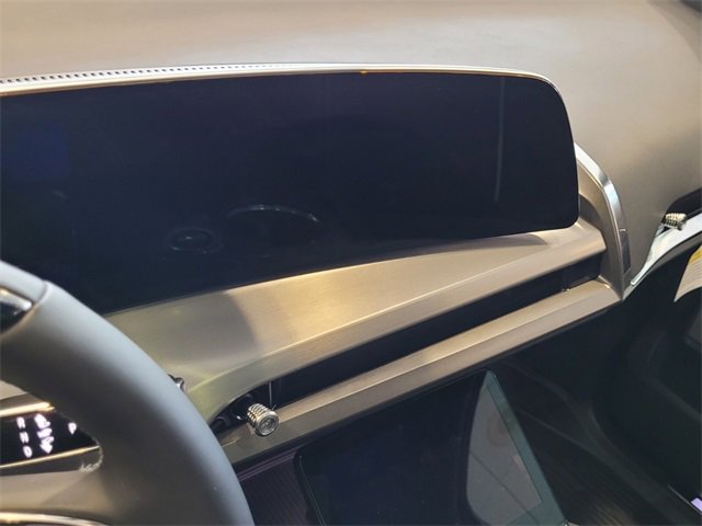 New 2026 Cadillac Vistiq Luxury w/ LPO, Floor Liner Package image 20