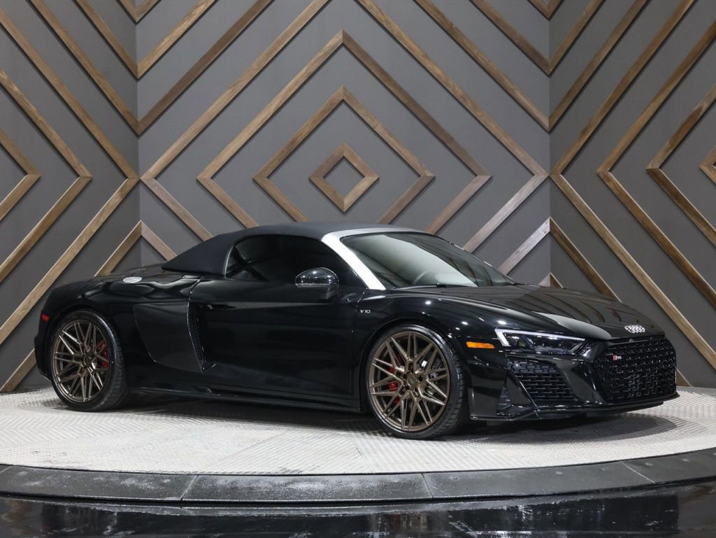 Used 2023 Audi R8 V10 performance w/ Carbon Exterior Package image 19
