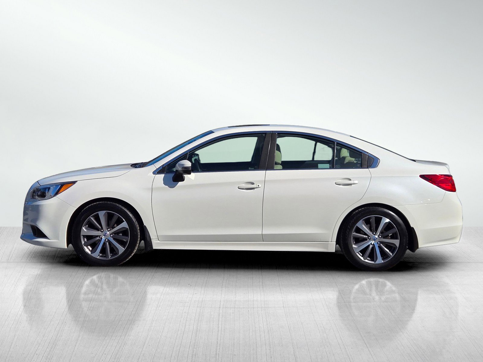 Used 2017 Subaru Legacy 2.5i Limited image 7