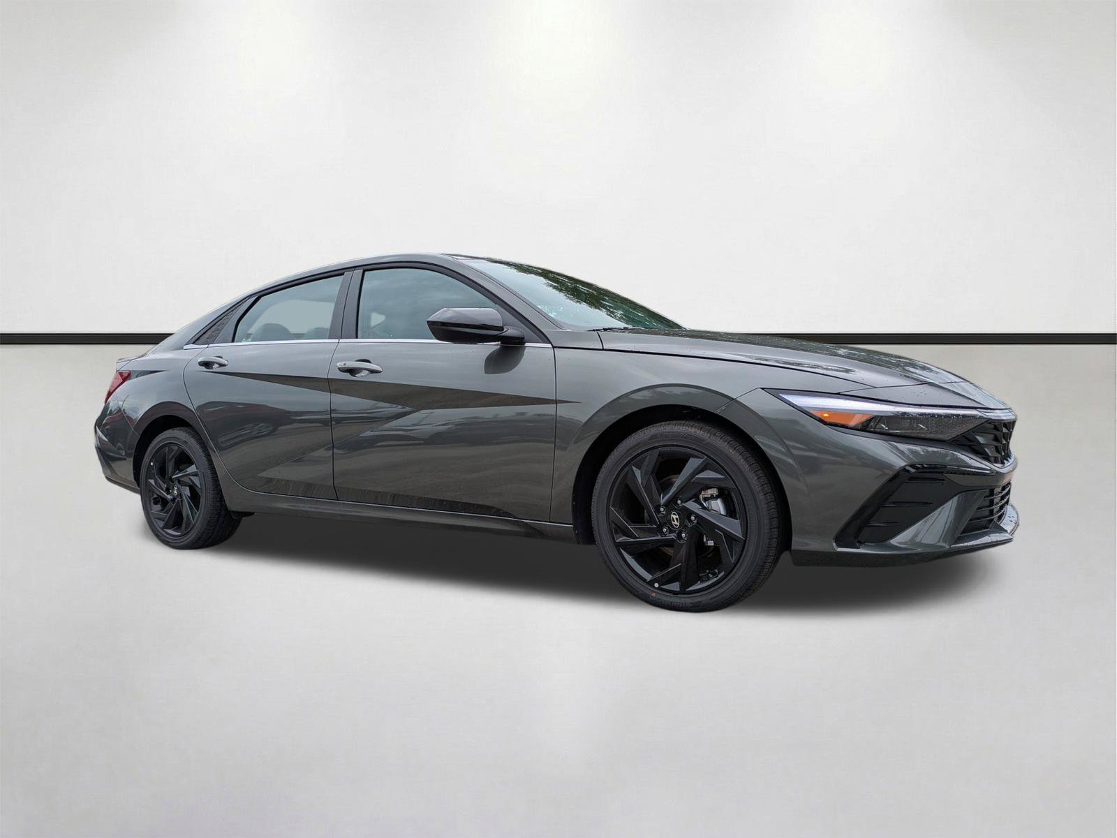 New 2026 Hyundai Elantra SEL Sport Premium