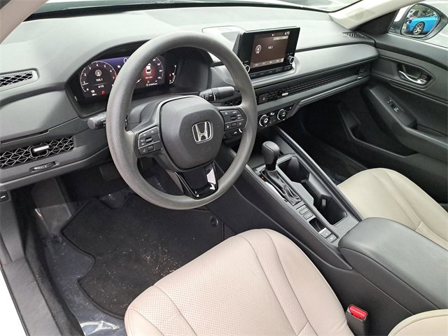 Certified 2023 Honda Accord EX image 16