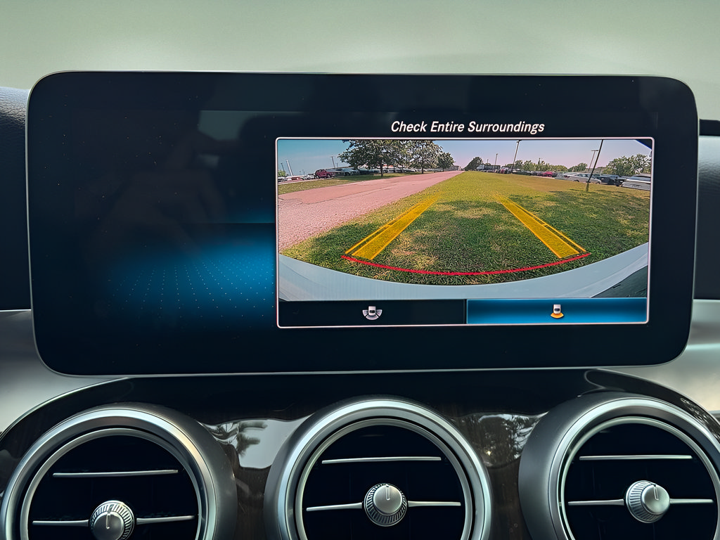 Used 2019 Mercedes-Benz C 300 Sedan image 25