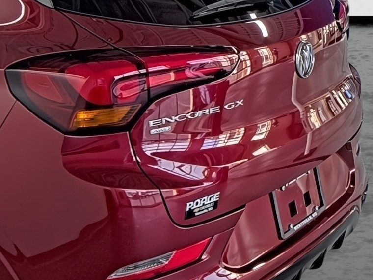 Used 2023 Buick Encore GX Select w/ Sport Touring Package image 10