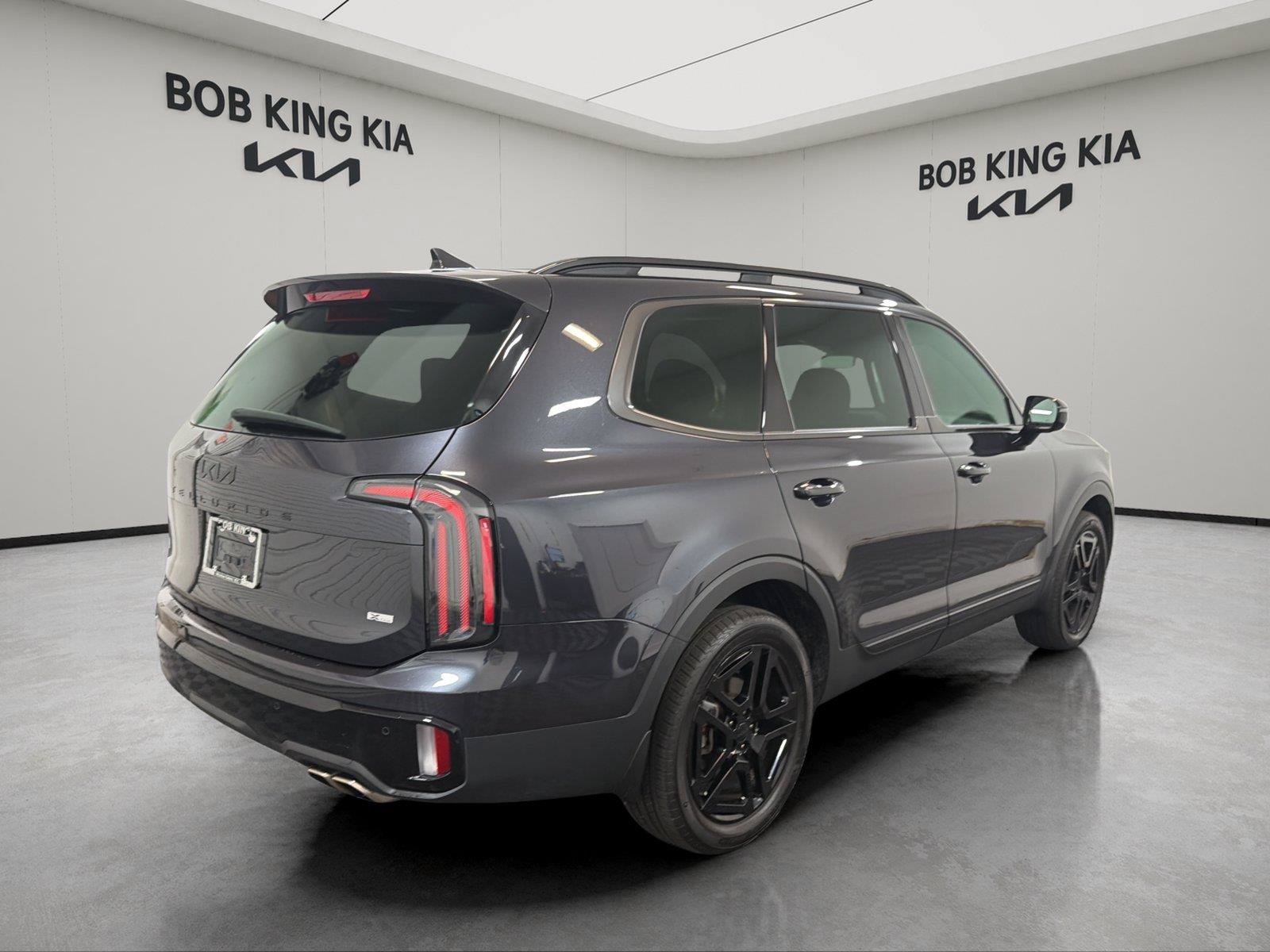 Used 2025 Kia Telluride SX X-Line AWD/4WD image 5