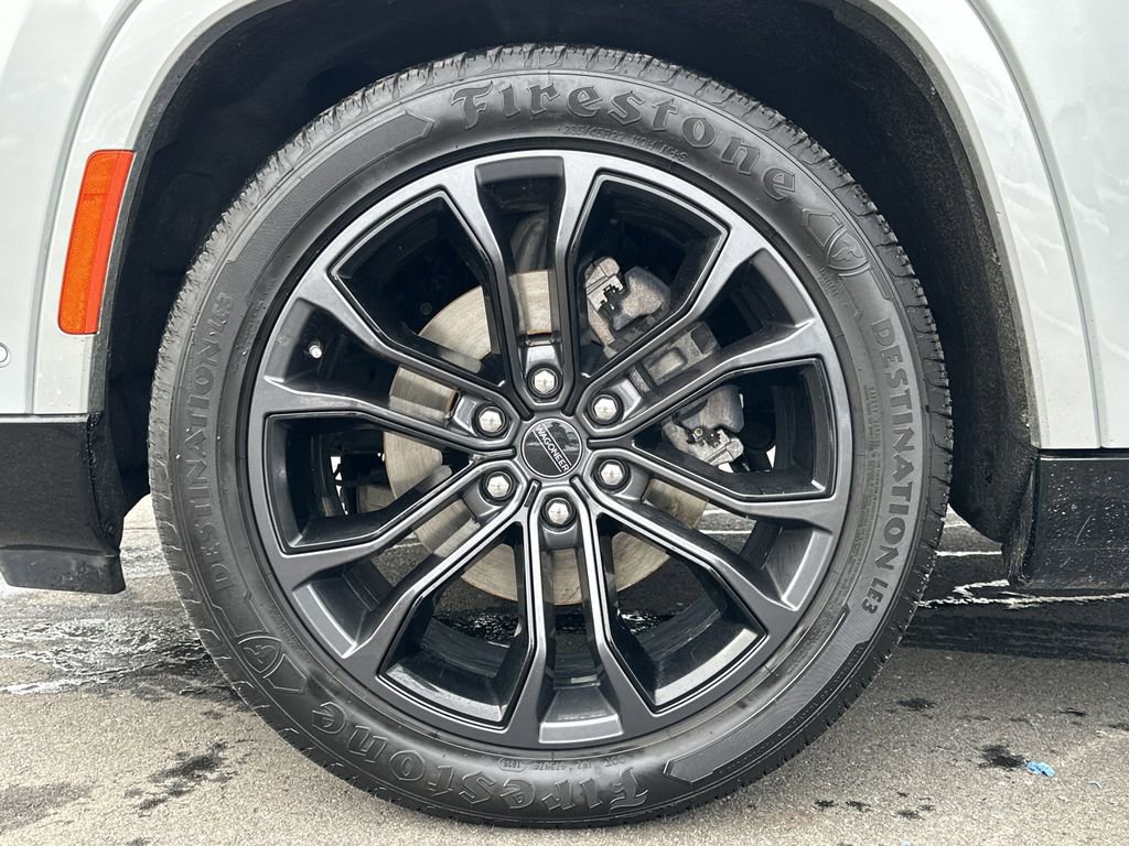 Certified 2024 Jeep Grand Wagoneer Series II w/ Quick Order Packagew 28T image 15