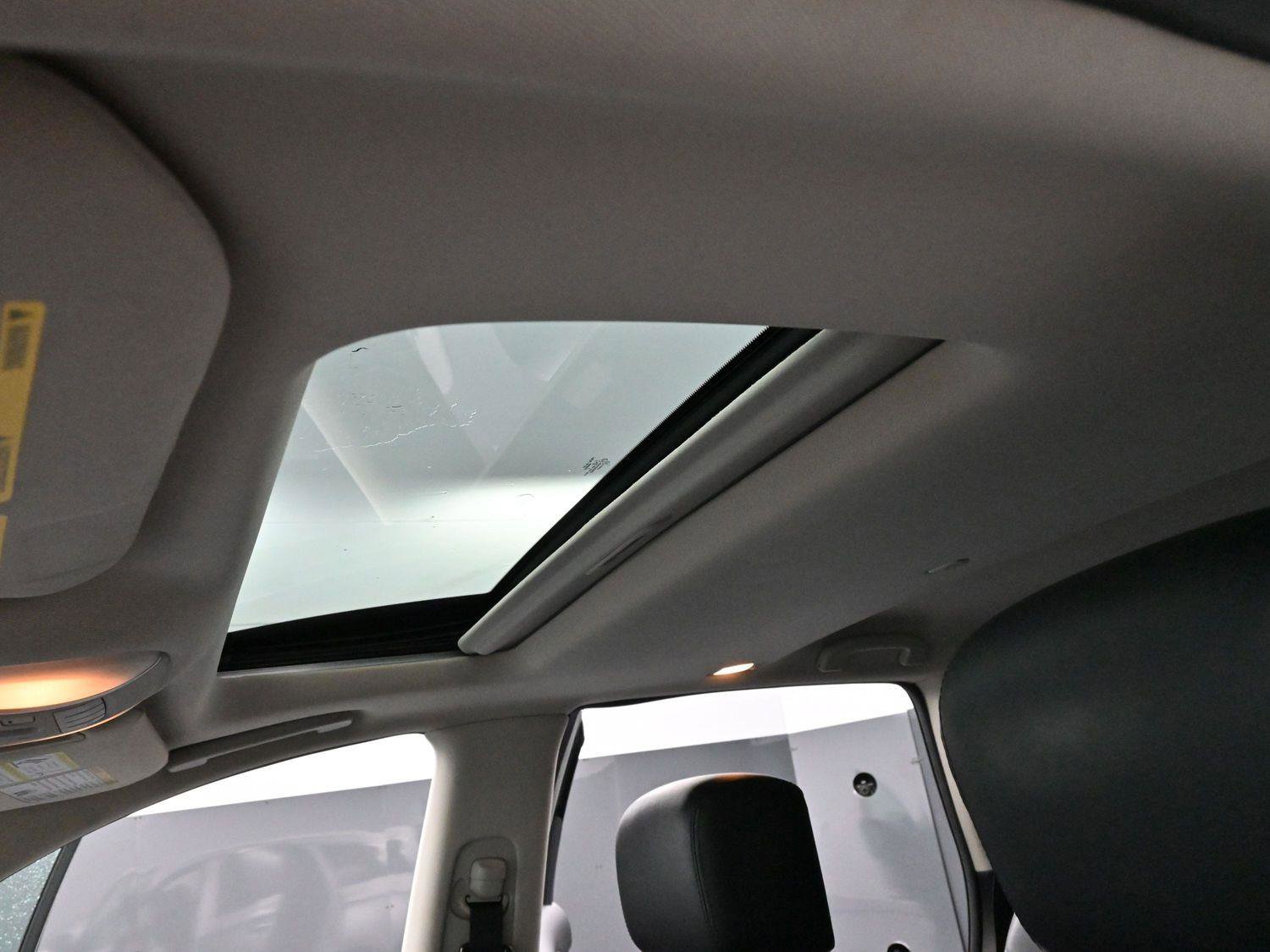 Used 2014 INFINITI QX60 AWD Hybrid w/ HEV Premium Package image 31