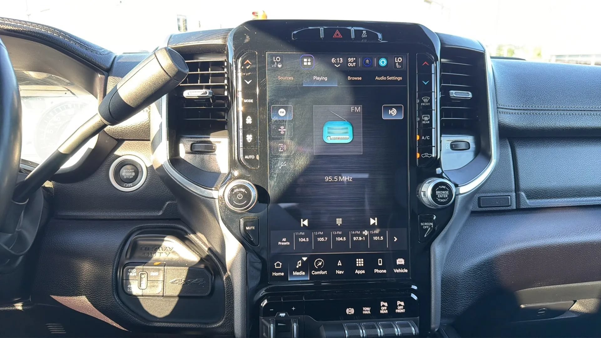 Used 2023 RAM 3500 Laramie AWD/4WD image 78