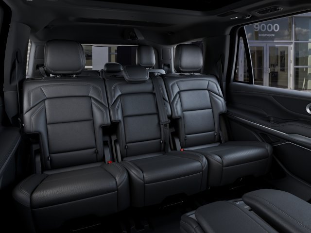 New 2027 Lincoln Navigator Reserve w/ Jet Appearance Package AWD/4WD image 11