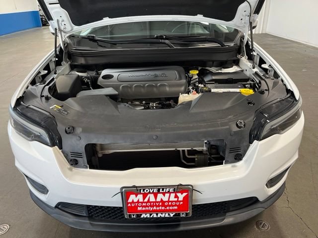 Used 2019 Jeep Cherokee Latitude Plus FWD image 9