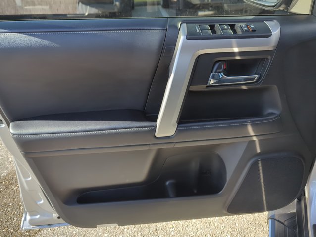 Used 2022 Toyota 4Runner SR5 Premium w/ Moonroof Package image 7