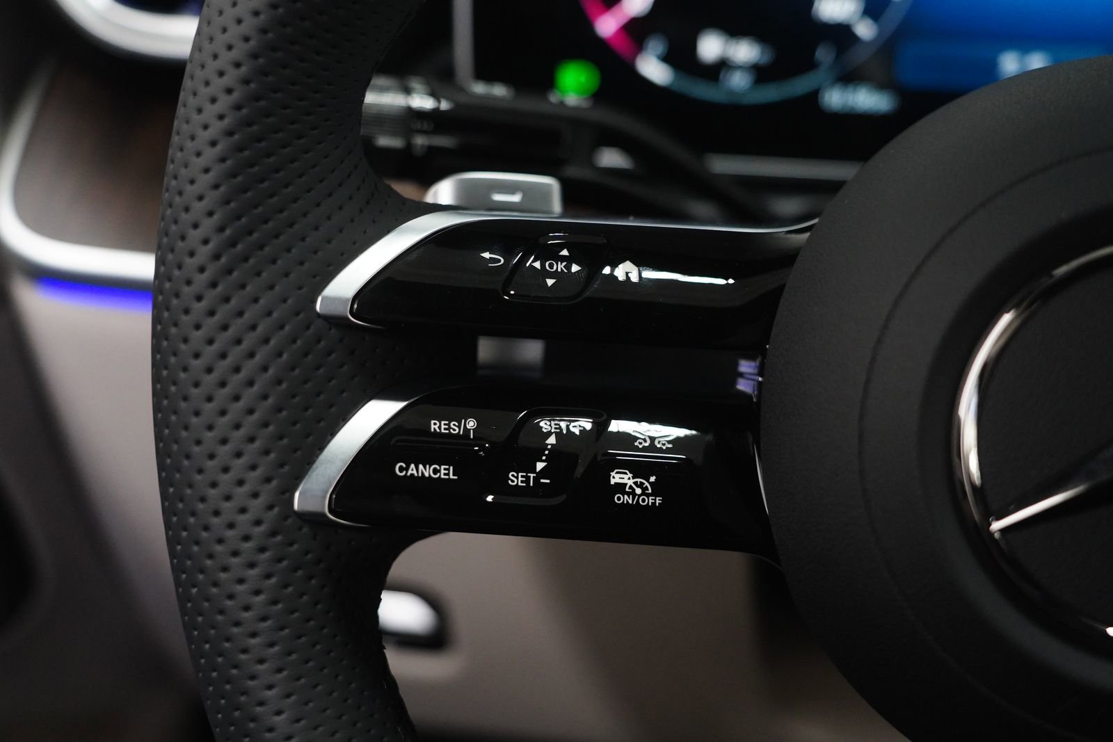 New 2026 Mercedes-Benz CLE 300 4MATIC Cabriolet image 23