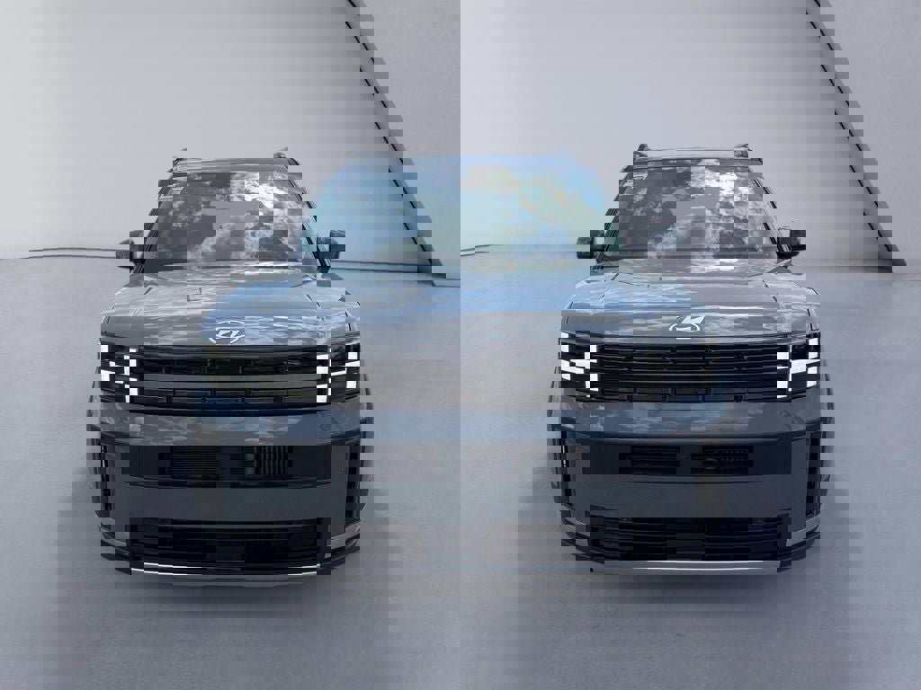 New 2026 Hyundai Santa Fe Limited AWD/4WD image 8