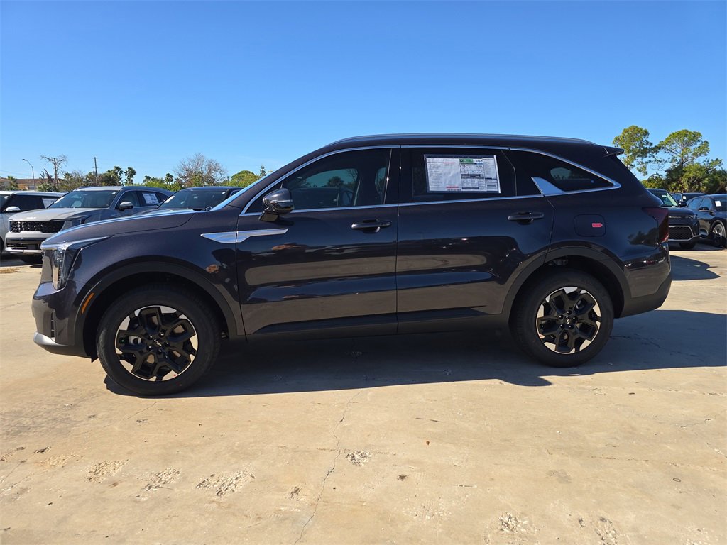New 2026 Kia Sorento S image 5