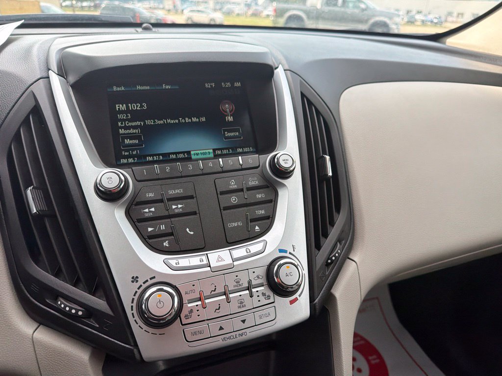 Used 2015 Chevrolet Equinox LT w/ Power Convenience Package FWD image 14