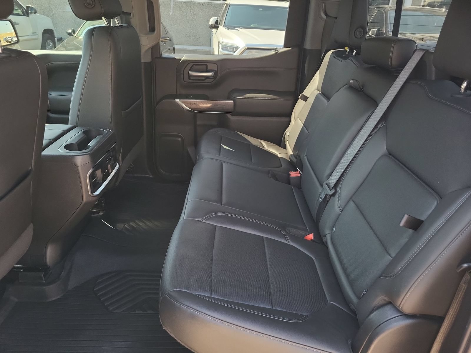 Used 2020 Chevrolet Silverado 1500 LTZ AWD/4WD image 25