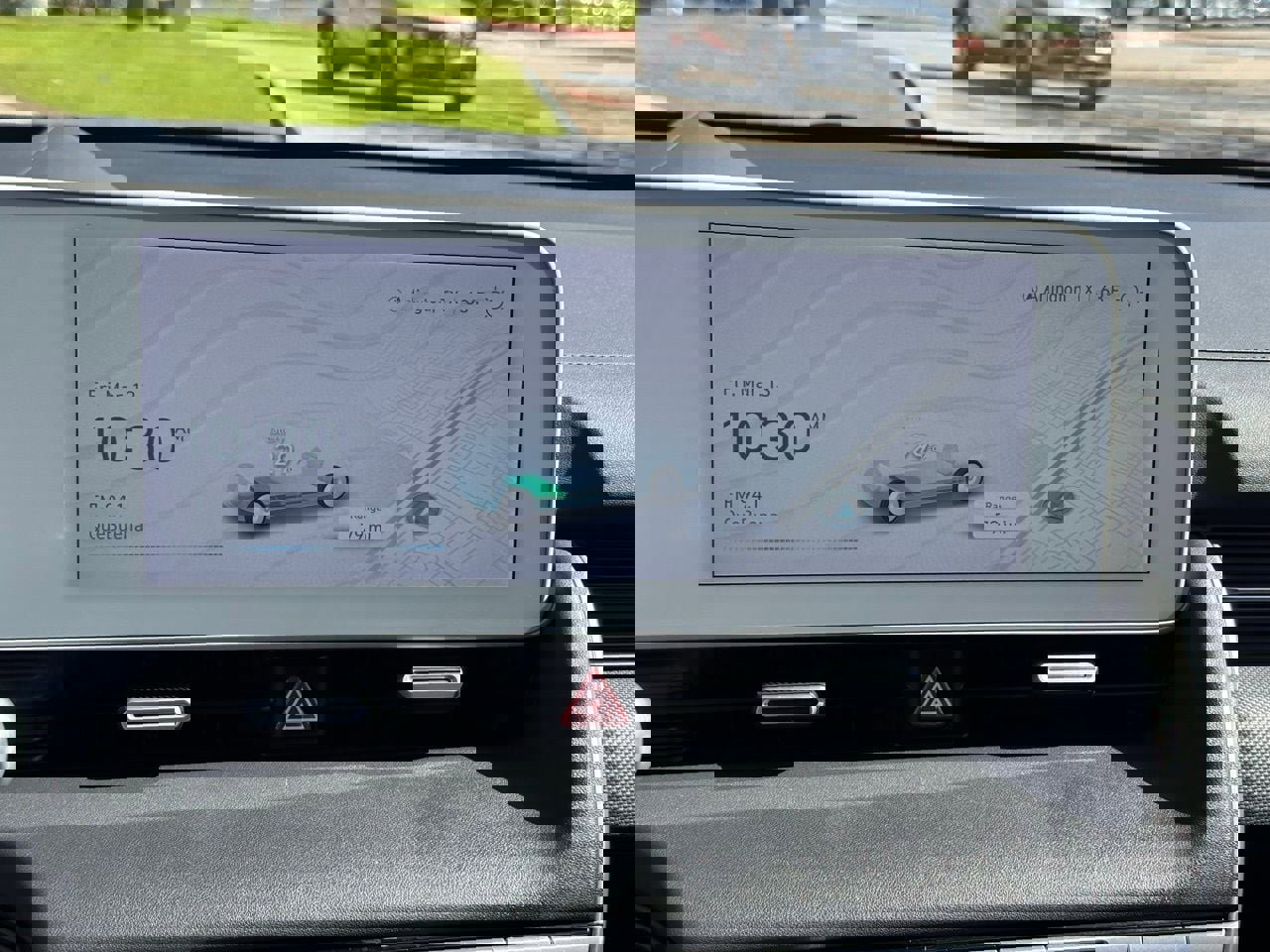 Used 2024 Hyundai Ioniq 5 Limited image 32