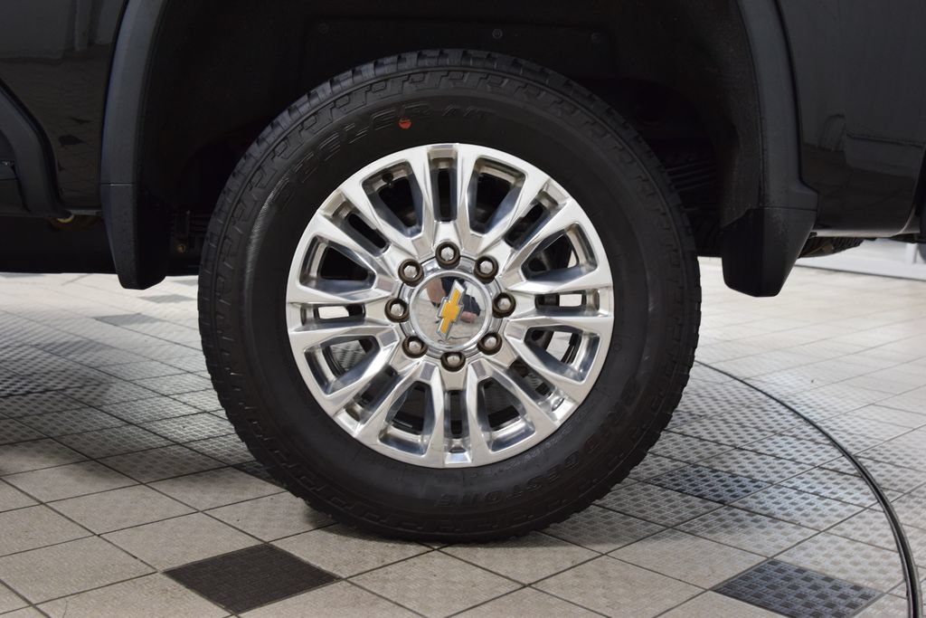 Used 2022 Chevrolet Silverado 2500 High Country w/ Z71 Off-Road Package AWD/4WD image 30