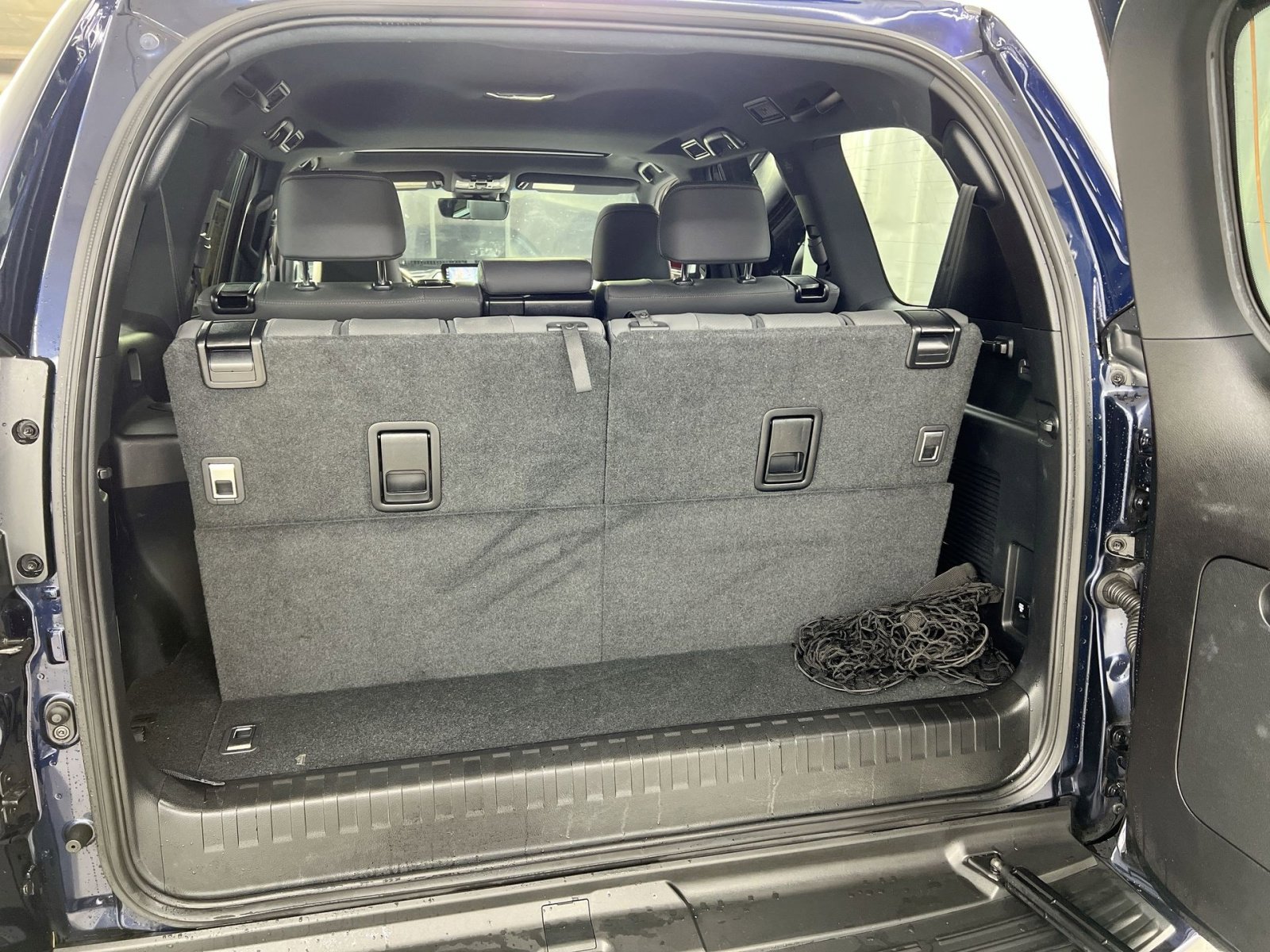 Used 2023 Lexus GX 460 Premium image 31