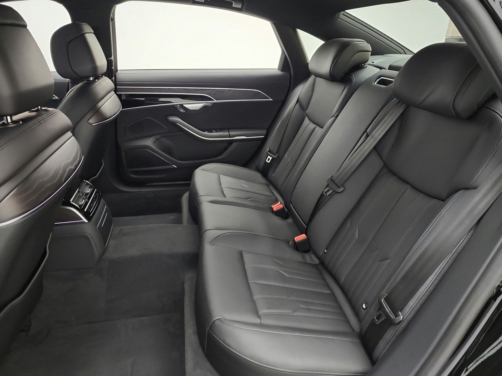 New 2026 Audi A8 L 3.0T AWD/4WD image 11