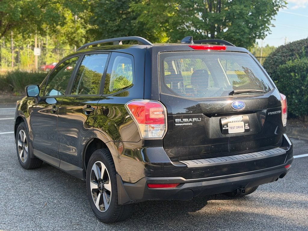 Used 2018 Subaru Forester 2.5i w/ Alloy Wheel Package AWD/4WD image 3