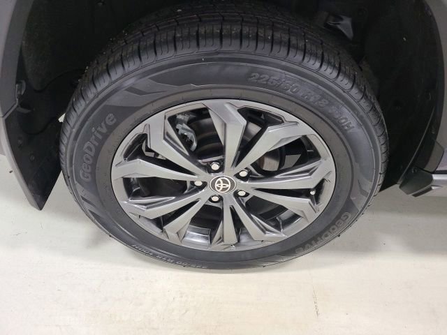 Used 2023 Toyota RAV4 Limited AWD/4WD image 41