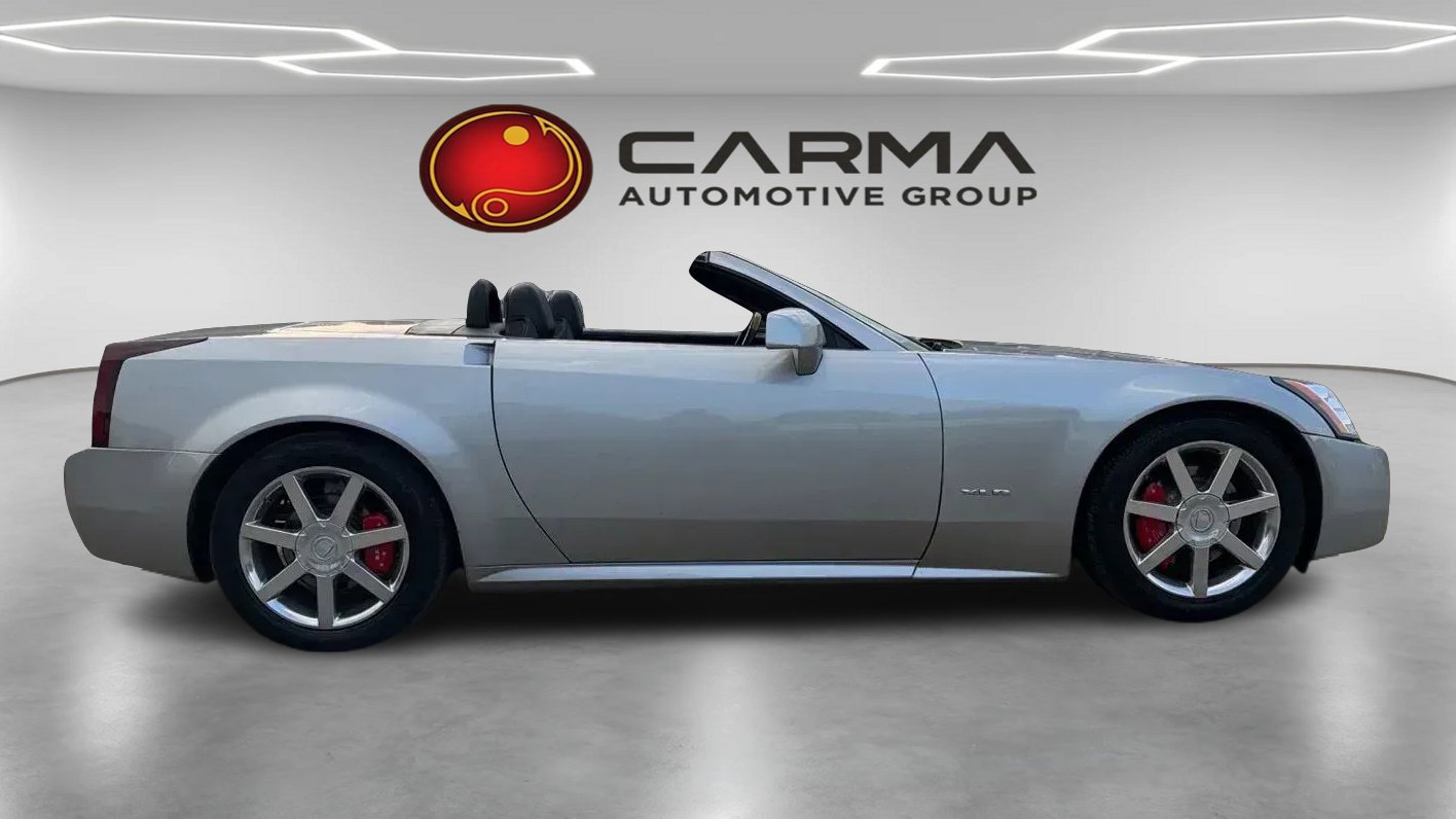 Used 2004 Cadillac XLR RWD image 6