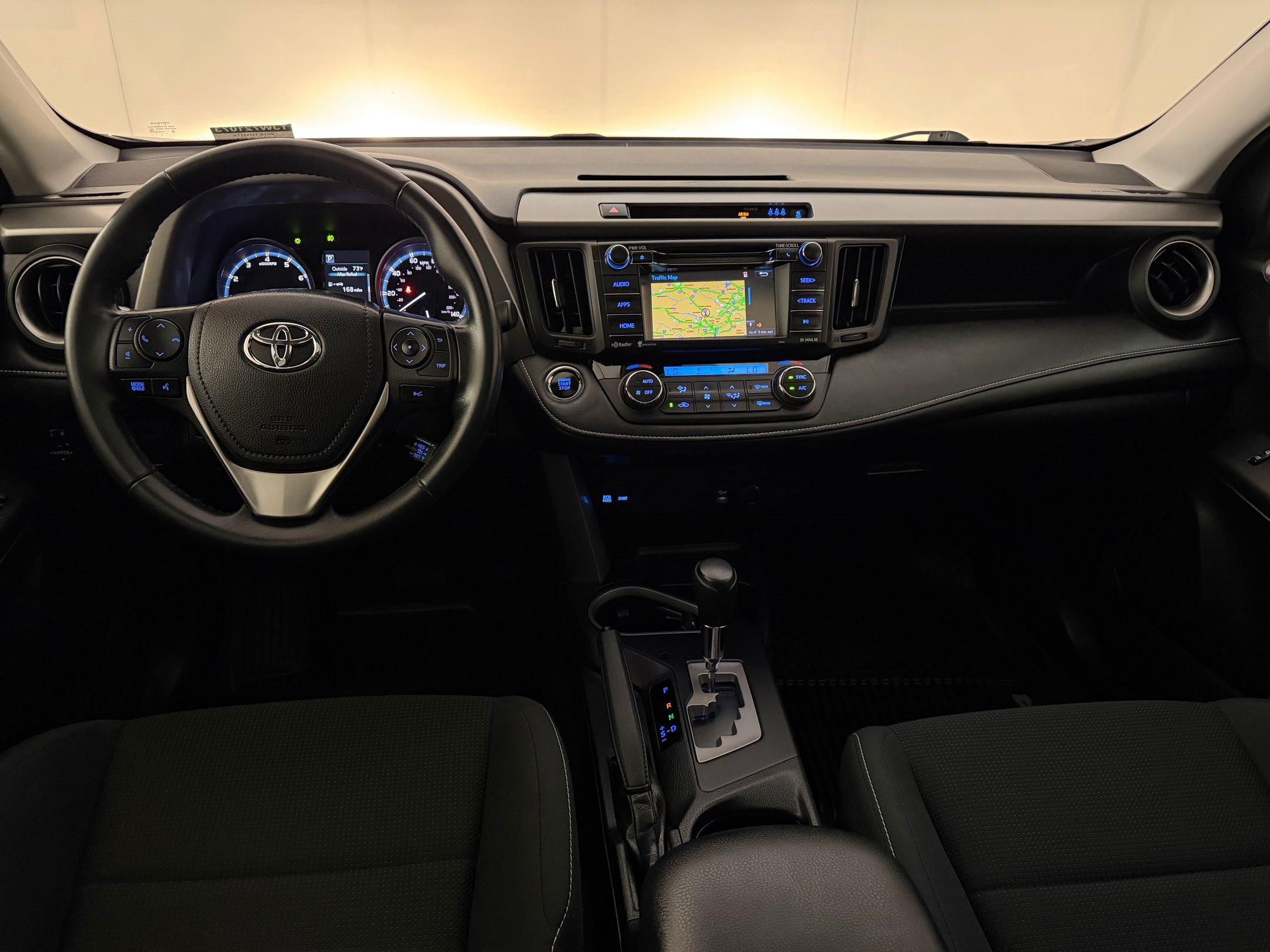 Used 2018 Toyota RAV4 XLE w/ Plus Extra Value Package AWD/4WD image 26