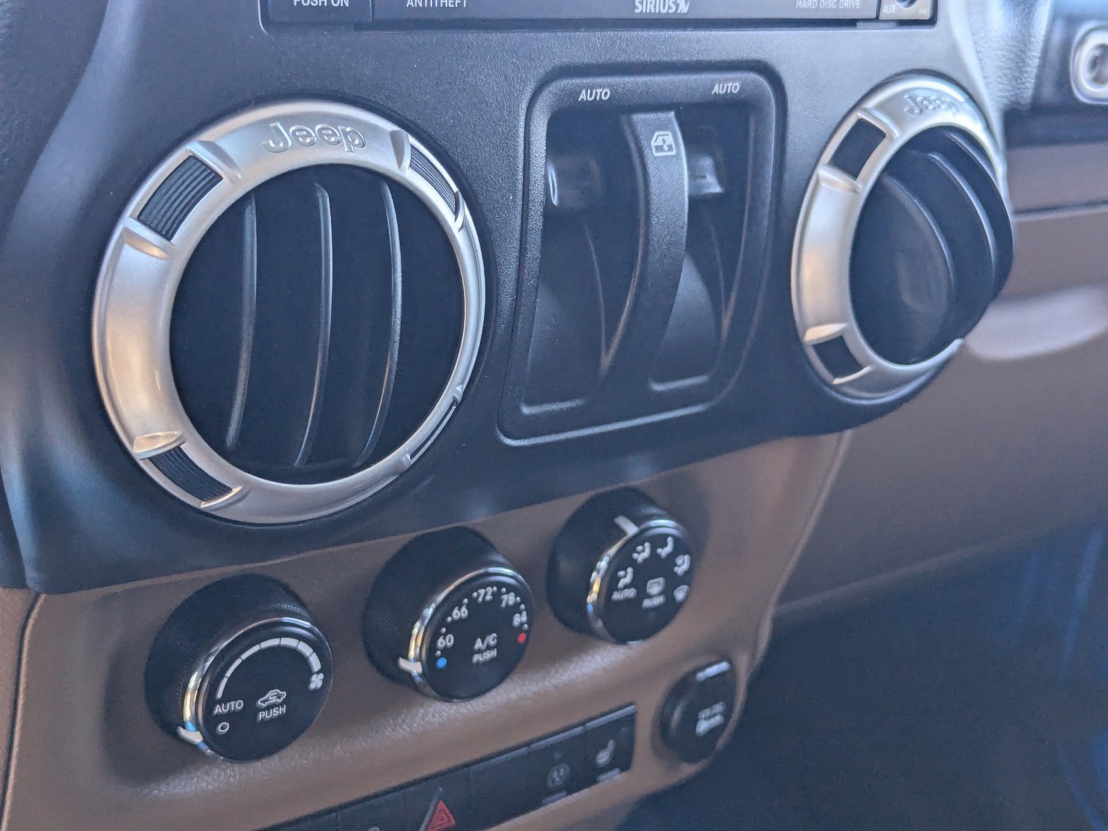 Used 2015 Jeep Wrangler Sahara w/ Trailer Tow Group AWD/4WD image 20