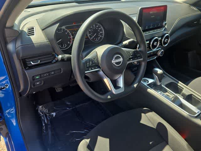 Used 2024 Nissan Sentra SV FWD image 10