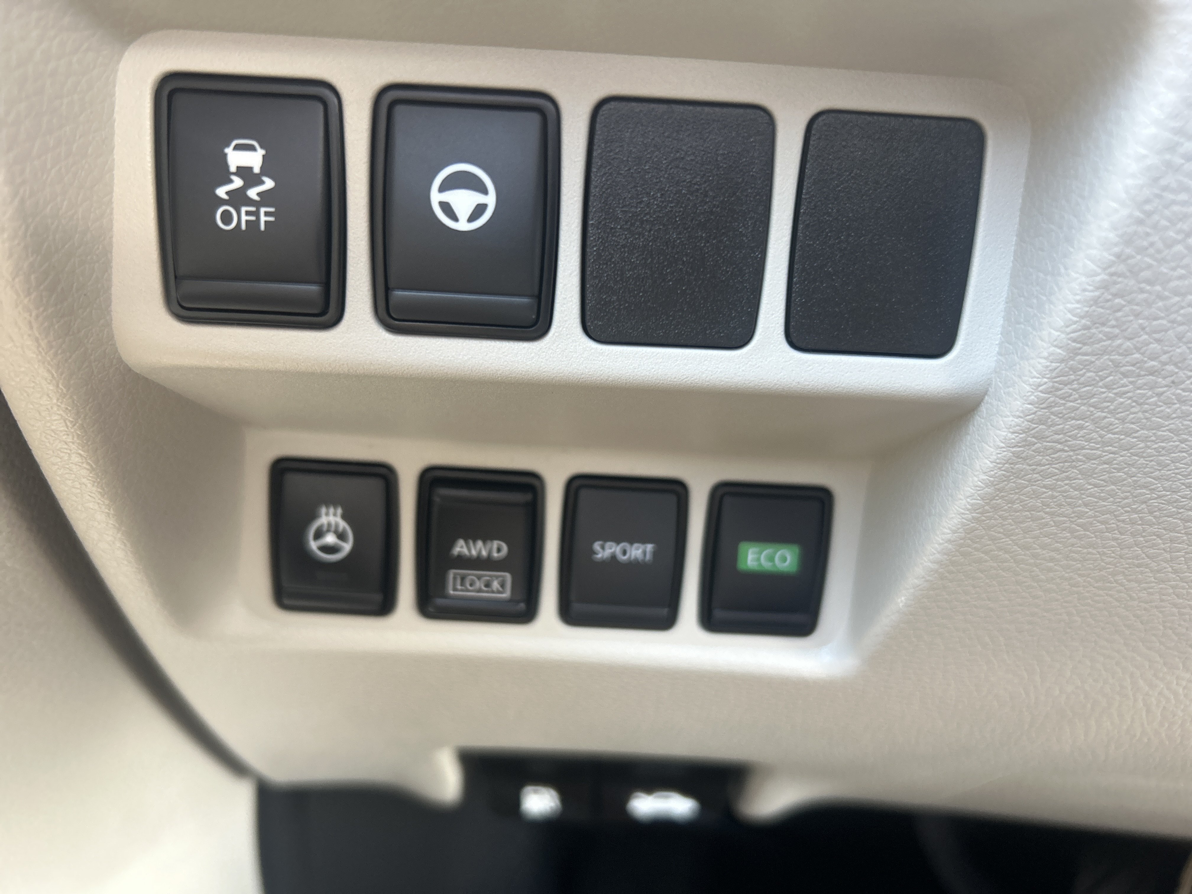 Certified 2022 Nissan Rogue Sport SL AWD/4WD image 31