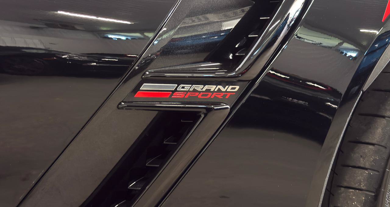 Used 2019 Chevrolet Corvette Grand Sport RWD image 49