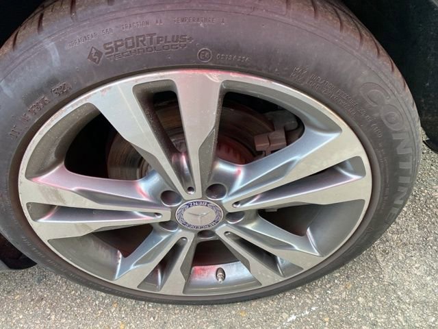 Used 2016 Mercedes-Benz C 300 Sedan image 11