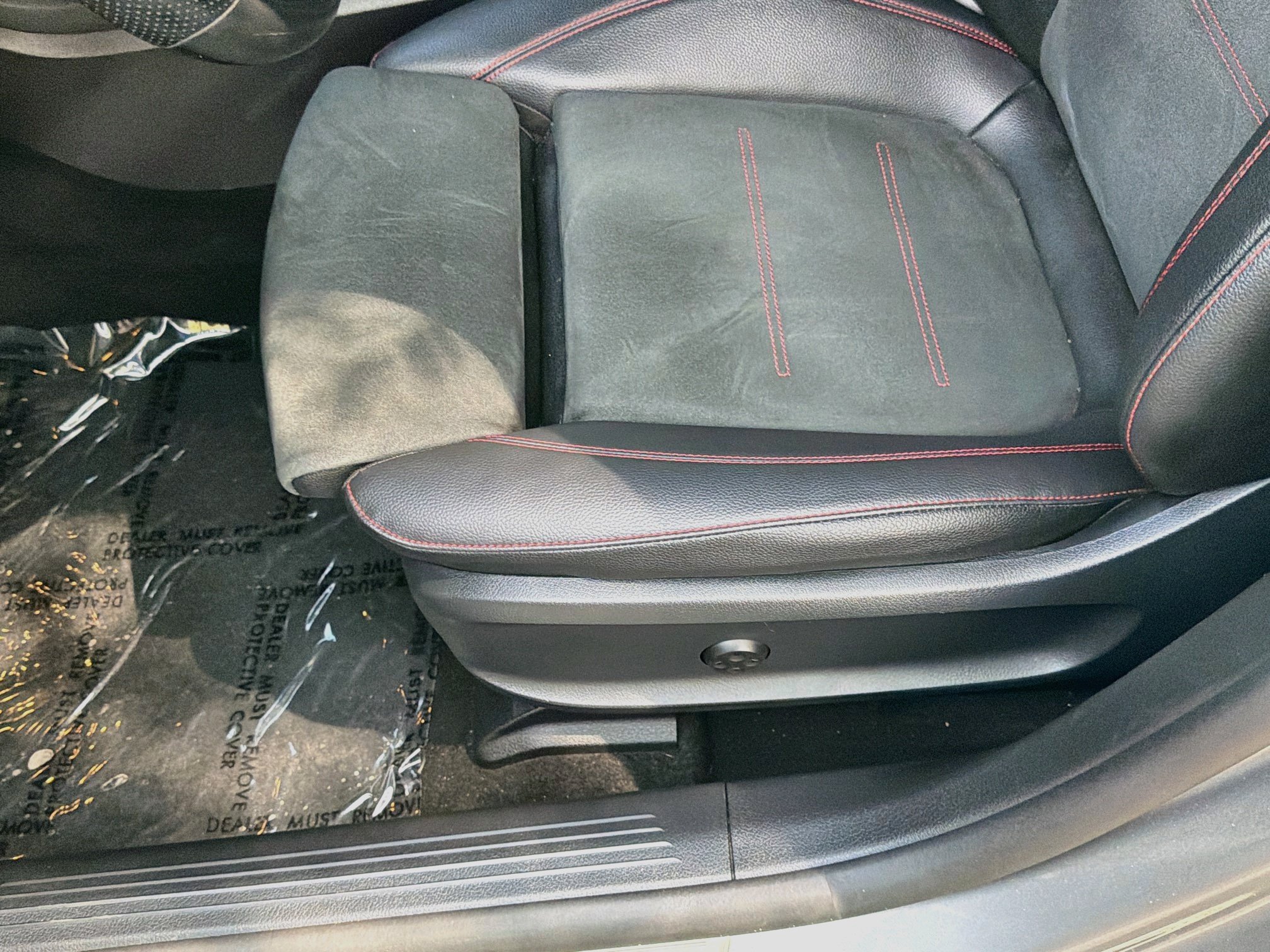 Used 2023 Mercedes-Benz CLA 250 image 17