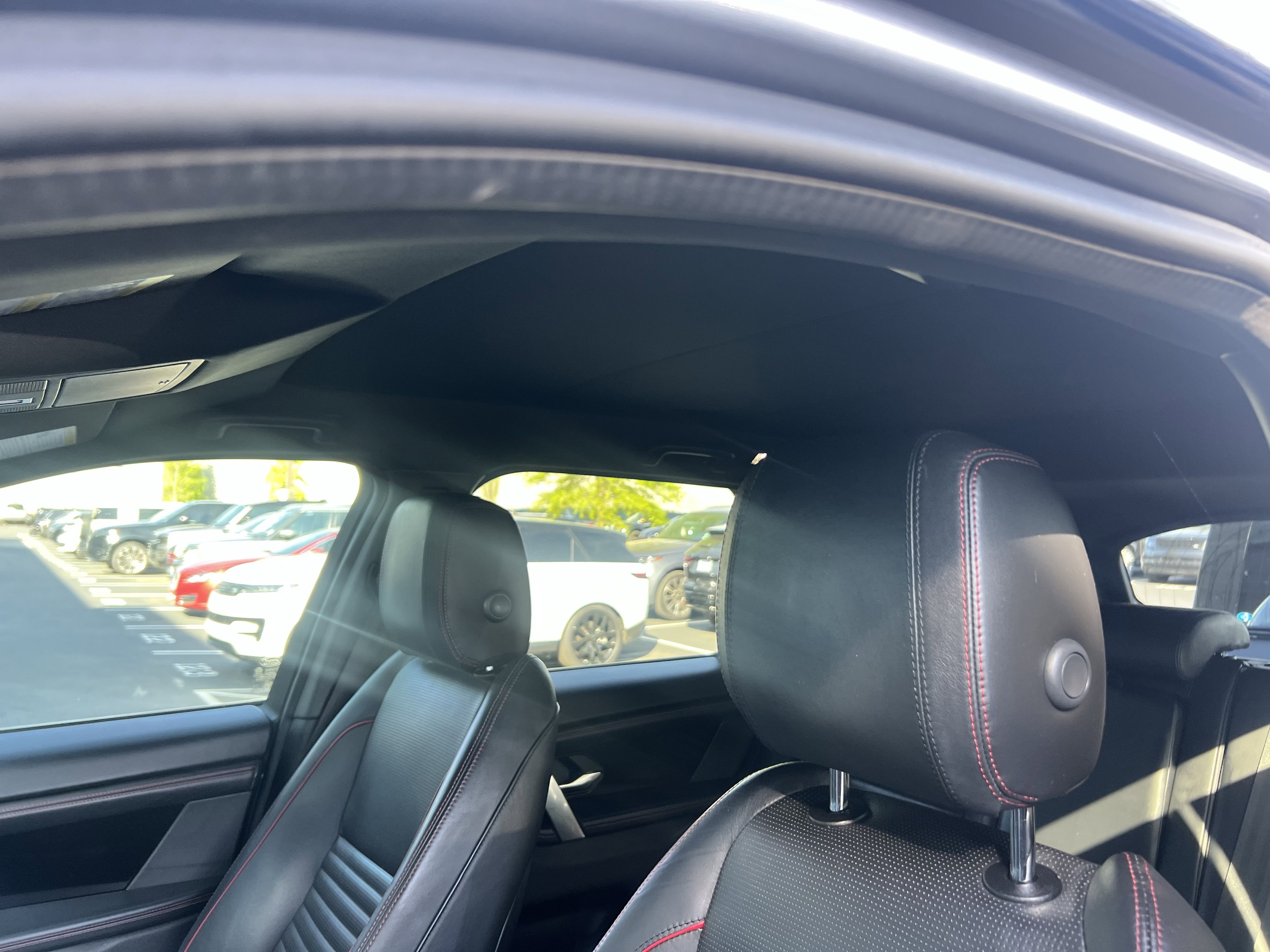 Used 2020 Land Rover Discovery Sport SE R-Dynamic image 19