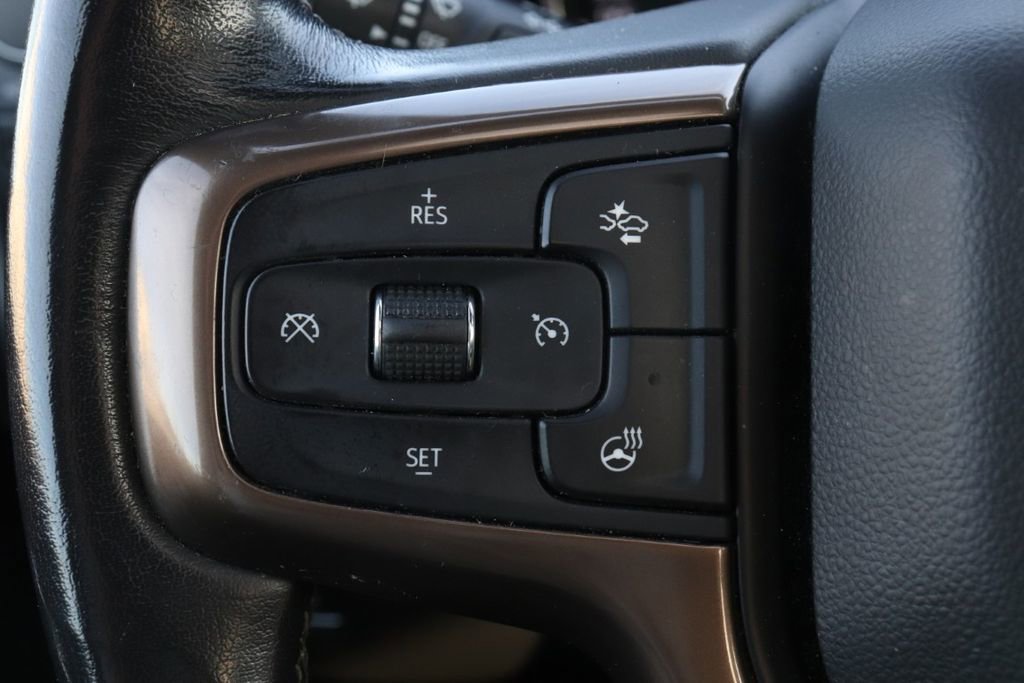 Used 2020 Chevrolet Silverado 1500 High Country w/ Technology Package image 37