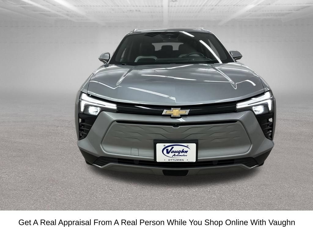 Used 2024 Chevrolet Blazer EV LT AWD/4WD image 5