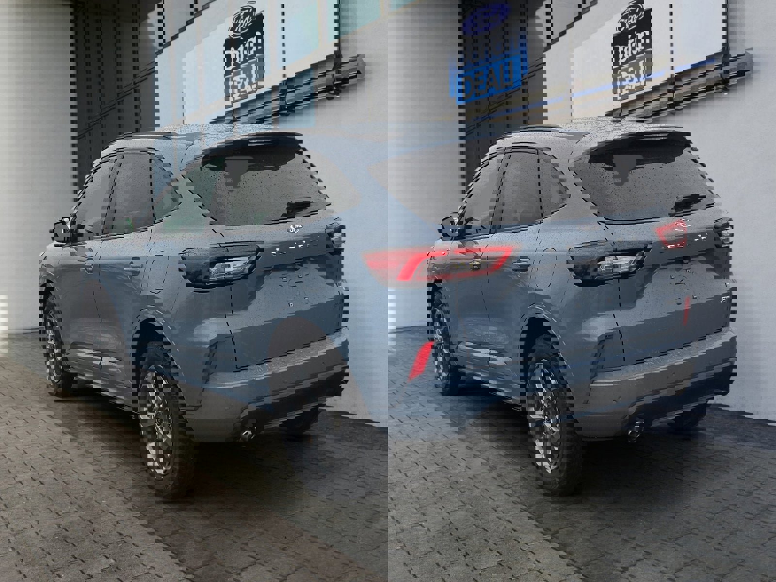 Used 2024 Ford Escape ST-Line w/ Tech Pack #1 image 5