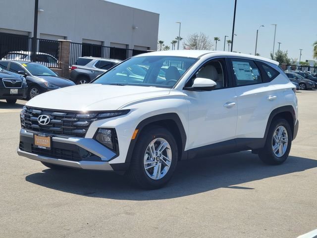 New 2026 Hyundai Tucson SE FWD image 2