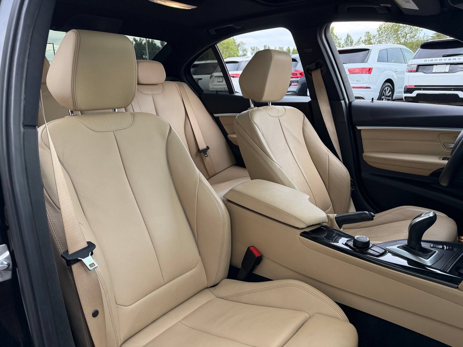 Used 2018 BMW 330i Sedan RWD image 22